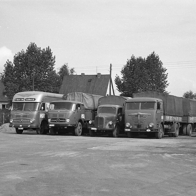  History Trucks